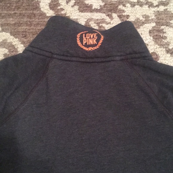 Victoria’s Secret full zip up! Size -S - Picture 6 of 7